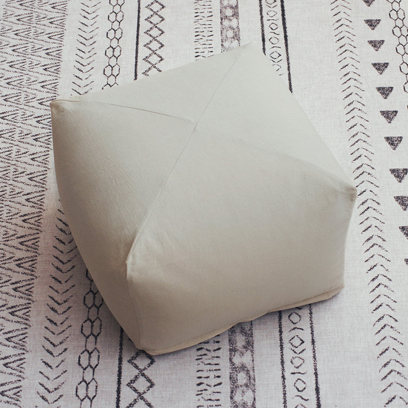 Cushion Floor Japanese Style Square Stool Tatami Floor Bay Window Bedroom Coffee Table Shoe Changing Stool Removable and Washable Household Cloth