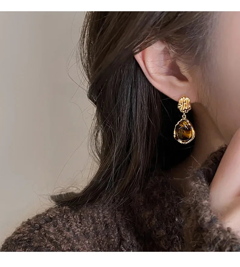 Vintage Brown Resin Tiger Eye Stone Dangle New Earrings For Women Fashion Silver Needle Earring Personality Melard Color Jewelry