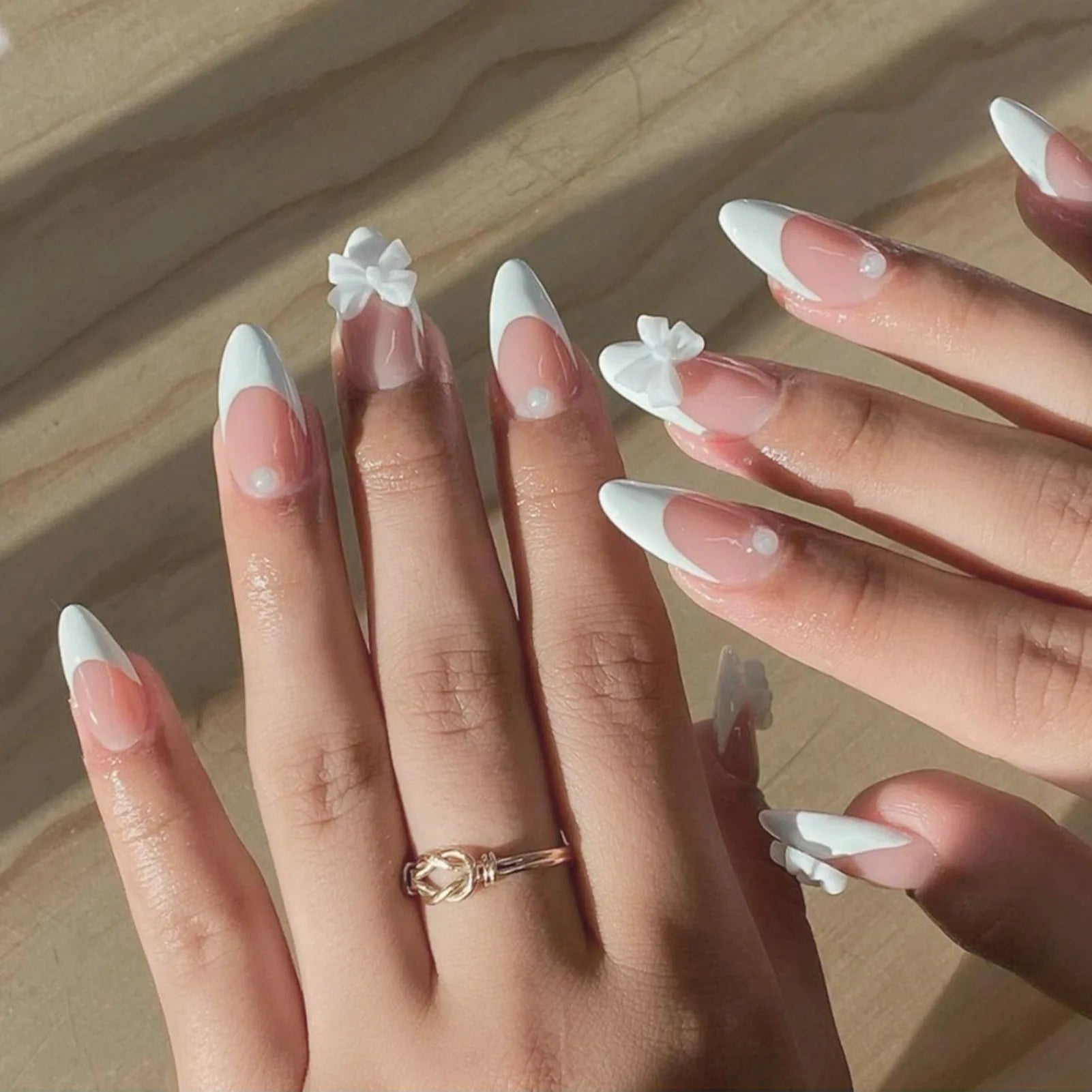 White French Press on Nails 3D Bowknot Fake Nails Tips Full Cover Wearable False Nails for Women and Girls DIY Manicure 24Pcs
